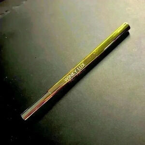 Winky Lux Brow Pencil and Spoolie in one